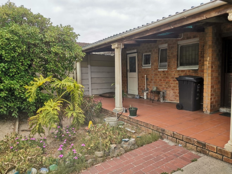 3 Bedroom Property for Sale in Westridge Western Cape